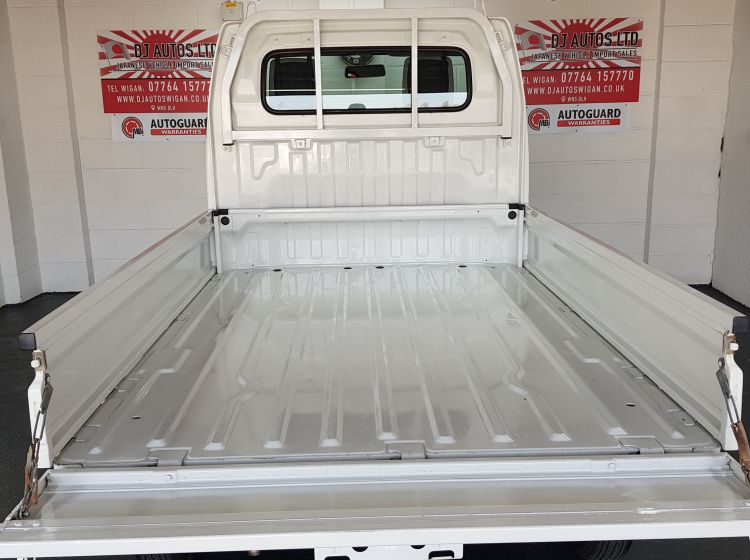 now sold thanks!!!!Mazda/ suzuki mini pickup 650cc jap import corrosion free in stock- no vat 	excellent condition- 4 new tyres -low mileage quote 91