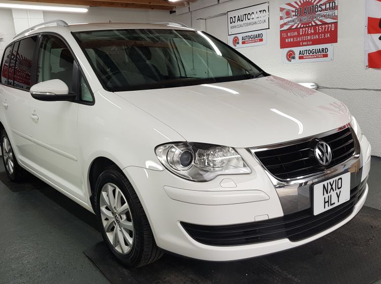 now sold thanks!!!Volkswagen Touran 1.4 TSI ( 140ps 7st DSG automatic japanese import 2010 excellent condition px and finance- please quote 166