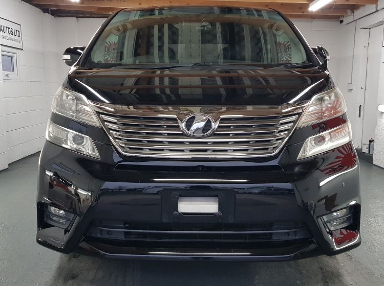 now sold thanks!!!!!191--Toyota vellfire/alphard 2.4 black 7 seater fresh japanese import corrosion free only 55k miles in excellent condition- please quote 191