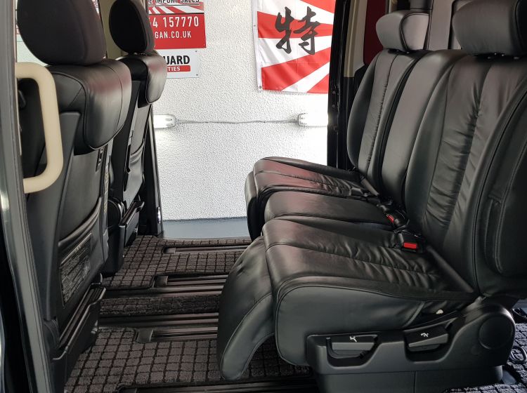 now sold thanks!!!!!!!!196-Nissan Elgrand e51 2.5 automatic 8 leather seats black japanese fresh import only 52000 miles -08 	in stock-please quote 196