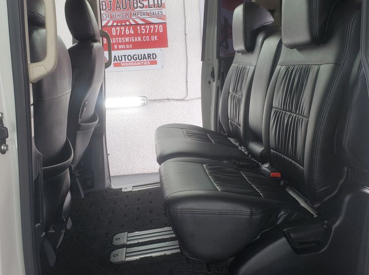 sold thanks!!!!!!!!326-Mitsubishi delica d5 2.4 auto 4x4 7 seats fresh japanese import  20 alloys -6 month warranty-px poss-please quote 326