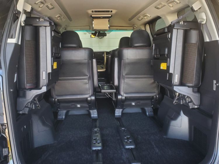 now sold thanks!!!381-Toyota vellfire golden eyes 2.4 automatic 7 seater fresh japanese import 2013 excellent condition	only 48k miles-in stock-please quote 381