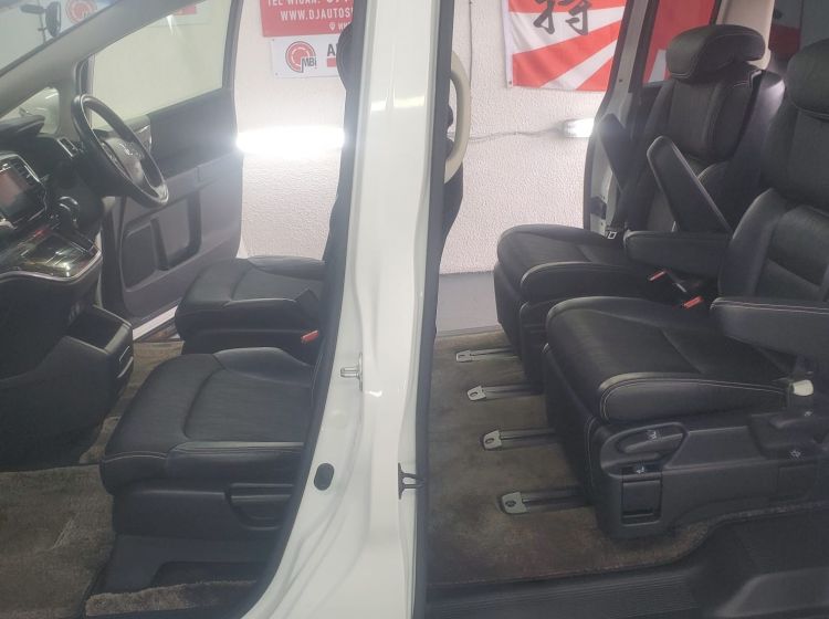 395-Honda Odyssey absolute 2.4 auto 7 seats japanese import only 47k miles 2013 excellent condition	px poss 6 months warranty quote 395 to reserve me!!!!!!
