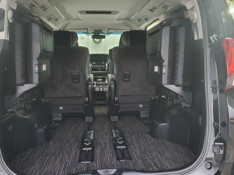 420-Toyota Alphard 2.5 black auto c pack 7 seat jap import 34k miles excellent condition 4.5 japanese grade- please quote 420 to reserve me