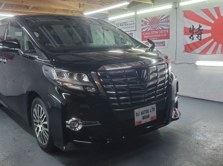 420-Toyota Alphard 2.5 black auto c pack 7 seat jap import 34k miles excellent condition 4.5 japanese grade- please quote 420 to reserve me