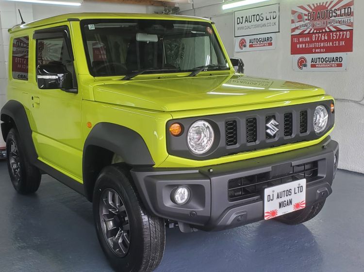 425-Suzuki jimny sierra 1.5 auto 3 door in yellow japanese import new condition 2025 - please quote 425 to reserve