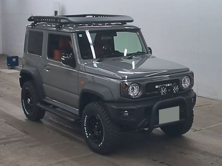 428 Suzuki jimny sierra 1.5 auto modified japanese import 3800 miles 2025 due may leather look seat covers fitted please quote 428