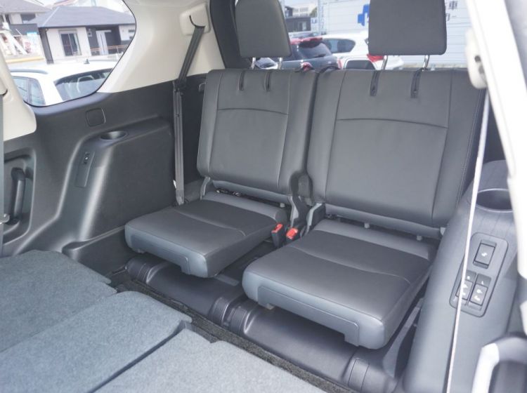 443-Toyota Land Cruiser prado 2.8 diesel automatic japanese import 7 leather seats sunroof	rust free-due in october-please quote 443
