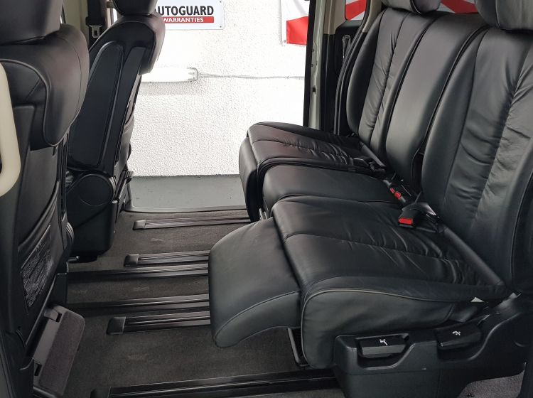 now sold thanks!!!!!Nissan Elgrand 2.5 automatic 8 seater white leather seats rust free fresh import in stock 2009 quote 98 -4 x new tyres fitted