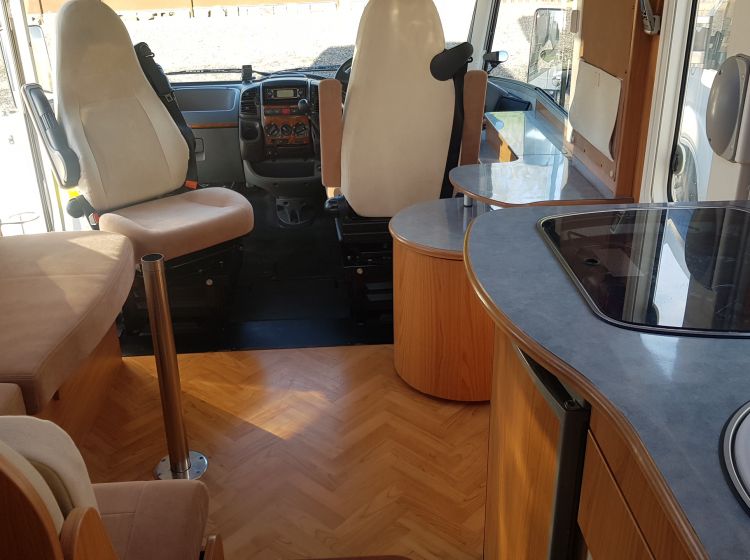 now sold thanks!!!!!!Burstner-Elegance-i591motorhome 3/4 berth 4 seatbelts 2006 with extras excellent condition px and finance 6 months warranty