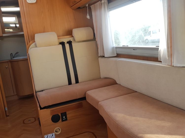 now sold thanks!!!!!!Burstner-Elegance-i591motorhome 3/4 berth 4 seatbelts 2006 with extras excellent condition px and finance 6 months warranty