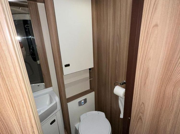 now sold thanks !!!!!!!!!SWIFT BESSACARR 597 MOTORHOME 4 BERTH 4 BELTS REAR BED ONLY 6600 MILES REAR AIRCON UNIT 2019 excellent con px and finance possible- 12 months warranty