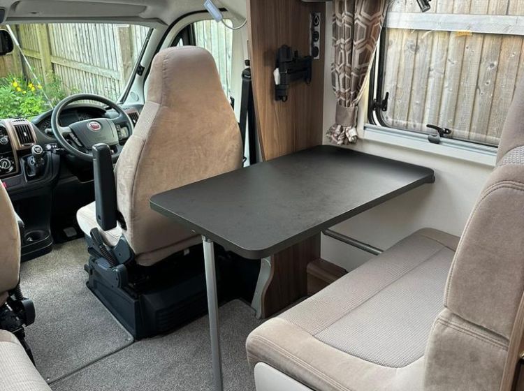 now sold thanks !!!!!!!!!SWIFT BESSACARR 597 MOTORHOME 4 BERTH 4 BELTS REAR BED ONLY 6600 MILES REAR AIRCON UNIT 2019 excellent con px and finance possible- 12 months warranty