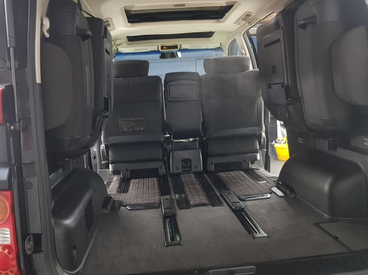 now sold thanks!!!!!!!Nissan elgrand 2500cc highway star black sunroofs fresh import in stock px and finance 6 months nationwide warranty 2005