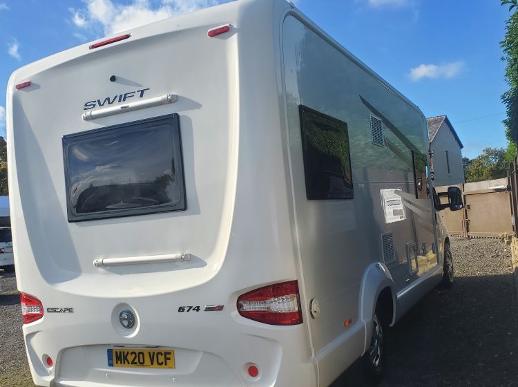 sold deposit received thanks!!!!!! SWIFT ESCAPE 674 motorhome 6 berth 5 belts u shape lounge only 9k miles 20 reg excellent condition px and finance possible 12 months warranty