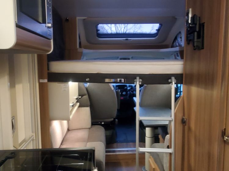 now sold thanks!!!!!!!SWIFT ESCAPE 685 motorhome 6 berth 5 belts u shape lounge drop down bed 69 reg excellent condition px and finance 12 months warranty